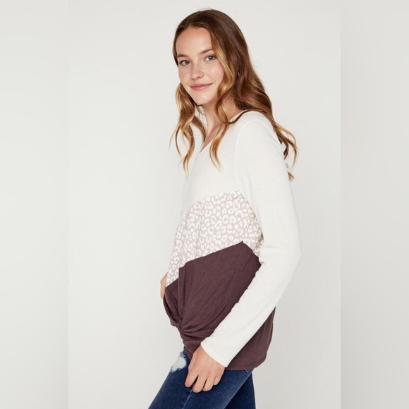 NWT Hailey & Co Animal Print Color Block Long Sleeve Top, Brown/Cream - Picture 8 of 13